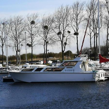 Exceptionnel Bateau Maison Reine Mathilde Ouistreham Eksteriør bilde